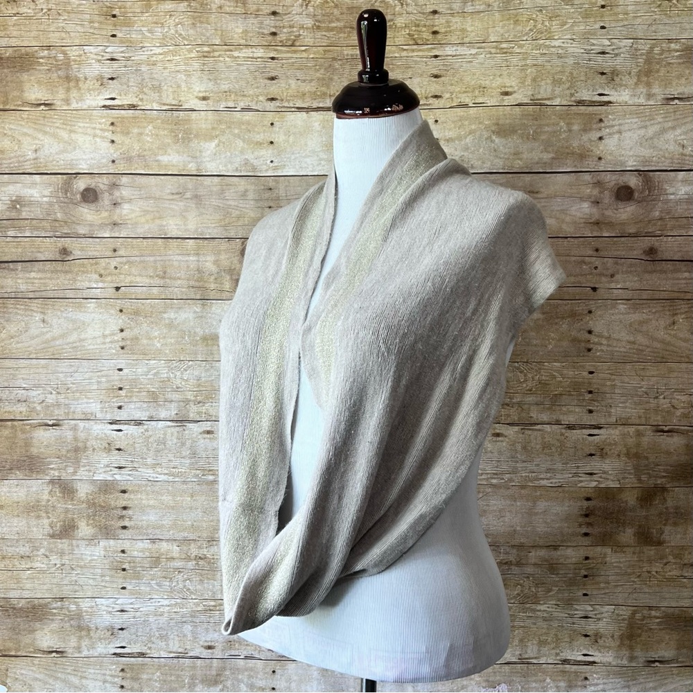 Calvin Klein Womens Infinity Scarf Beige‎ Oatmeal Knit Gold Shimmer Stripe